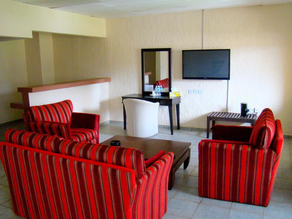Lungi Airport Hotels Tulun Habitación foto